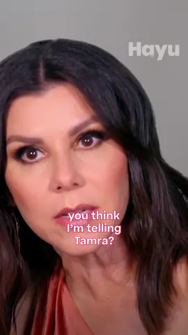 Heather is treading carefully when it comes to saying anything in front of Tamra… #RHOC #RealHousewives #RealityTV #Hayu