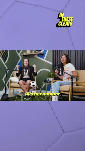 14’s her number, we call her Paigey! What do you think of Lauren and Tien’s extra lyrics @Paige Nielsen? 😂 #paigenielsen #acfc #Soccer #soccertiktok #fightsong #soccersong 