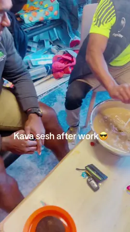 Kava sesh straight after big day of work🤘🏾😎👷🏽‍♂️#BULA