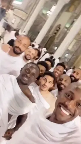 ساديو ماني في مكة 😍✨⁦♥️⁩⁦☝🏼⁩⁦🕋 #ساديو_ماني #mane #sadiomane #النصر #alnasr #السعودية #مكة #السعودية_الكويت_مصر_العراق_لبنان #المغرب🇲🇦تونس🇹🇳الجزائر🇩🇿 #السنغال #senegal #العمرة 