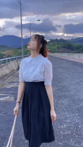 Yêu cô gái lương 5triệu không ạ  :))) @Thu Hằng 
