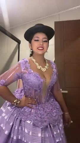 🎊#cholitapaceña🇧🇴🌹 #lapaz_bolivia🇧🇴 #peru🇵🇪 #cholitastiktok #paceñita #pollera 