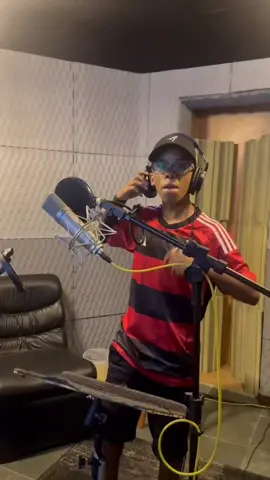 AGORA VIREI CANTOR MINHA TROPPA 🔥🔥 #boca #bocade09oficial #clips #trend #jonvlogs #fly #bocade09 #bocade09podcast #bocadas #tiktok 