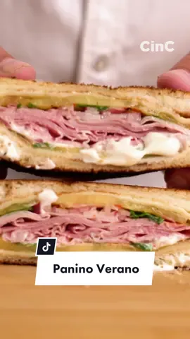 PANINO VERANO Il panino Verano è quel panino estivo perfetto per ognuno di noi ☀️ Oggi @lellopanello ci ha preparato il suo con prosciutto cotto, ananas grigliata, emmental e cipolla di Tropea 🔥 Qual è il tuo panino Verano? Scrivicelo nei commenti 👇 🕐Tempo di preparazione: 10 minuti 🕐Tempo di cottura: 05 minuti 😊Difficoltà: Facile 🍽Dosi: Per 1 panino 🤑Costo: Medio Ingredienti: Pane in cassetta, 2 fette; Ananas, 3-4 fette (sottili); Emmental, 2 fette; Prosciutto cotto, 50 g; Cipolla rossa di tropea, 1; Maionese, 2 cucchiai; Basilico, q.b. ; Peperoncino in fiocchi, q.b. ; Aceto di vino bianco, q.b. ; Olio, q.b. ; Sale, q.b. ; Pepe, q.b.  Consigli: Puoi omettere il peperoncino. Se non ami la cipolla sott’aceto puoi utilizzarla cruda oppure caramellata. - Nel video sono presenti prodotti a fini commerciali. Maionese: Heinz - #ChefInCamicia #CinC #AmazingFood #GoodFood #PaninoVerano #Panino #Estate #RicetteEstive #CucinaConTikTok