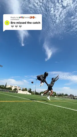 Replying to @🇲🇽🎭Daniel🏈🏀  yall gotta chill 😂🔥