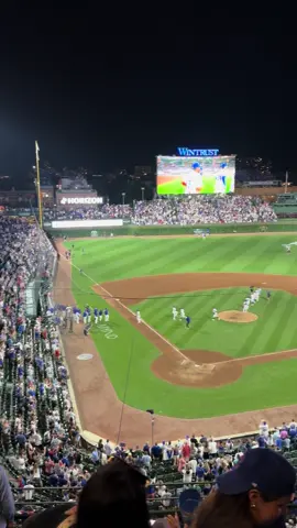 When the @Cubs win and you’re singing Go Cubs Go at the end of the night, it was a good night. #cubs #chicagocubs #wrigleyfield #chicago #MLB #baseball #sports