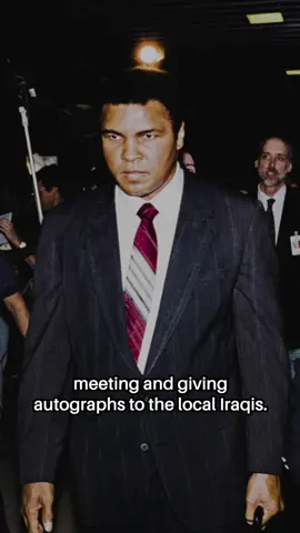 he was on a mission 👊 #muhammadali #hostage #boxing #boxer #history #iraq #save