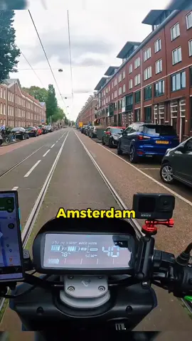 I flew to Amsterdam to deliver ubereats  #work #delivery #amsterdam #niumobility 