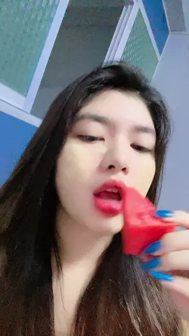 😂