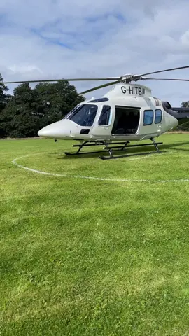 Trip to Beaulieu Supercar Weekend! Feels strange to be in a passenger for once 😂 #beaulieumotormuseum #helicopter #augusta109 #pilotsoftiktok #fyp #londonlife #supercarshow #carspotting #ageras 
