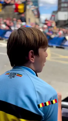 This is what its all about! 🇧🇪😍 #belt #belgium🇧🇪 #cycling #passion #bike #remcoevenepoel #woutvanaert #sport #sports #passion #emotional #longervideos #congelar #ahnbohyun 
