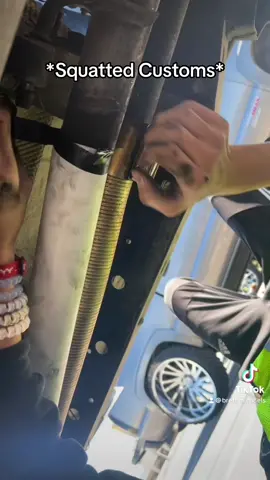 The sound at the end 😭 #carolinasquat #squattedtrucks #chevy #carolinatrucks #truckcommunity 