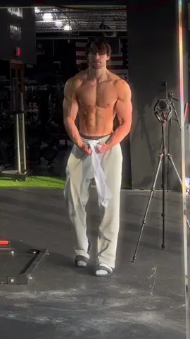 #davidlaid #laid2inspire #davidlaid_motivation #davidlaidfitness #davidlaidgymshark #motivation #devenfagan #kiernanfagan #zyzz #gymshark #powerbuilding #fyp #davidlaidanddylanmckenna #davidlaidandfagantwins #davidlaidedit #gym #story #gym 