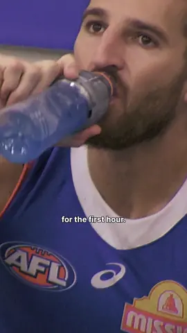 A pizza or burger goes down a treat after a game of footy 👌 Learn more about the importance of rehydration amd refuelling post-match, thanks to @Gatorade.