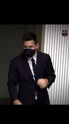 Messi 💔 | El día que Messi se fue del FCB #messi #barcelona #💔 #sad #triste #back #😔 #argentina #fyp #fypシ #fypシ゚viral #page #foryou #parati #viral #tiktok #xyzbca #ponmeenparati #MESSI #sadsong #😭 