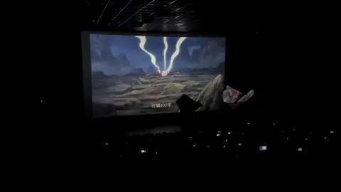 Yesterday I watched Luffy 5 gear in the cinema with opfans, how about you? where did you see it#onepiece #luffy #luffygear5 #sungodluffy #anime #sungodnika #opfans #onepiecefan #fyp 