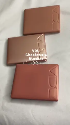 𝑽𝑫𝑳 𝑪𝒉𝒆𝒆𝒌𝒔𝒕𝒂𝒊𝒏 𝑩𝒍𝒖𝒔𝒉𝒆𝒓🎀 You can find VDL makeup at Amazon US Featured VDL blush shades: 🌙 03 Like Beige 🌙 04 Wellmade Orange 🌙 06 Hey, Gorgeous  #VDL #eyeshadow #blush #koreanmakeup #LGBEAUTY #vdlcosmetics #bazzaal #VDL브이디엘 #glittereyeshadow #eyeshadowpalette #kbeauty #kmakeup #koreanbeauty #kbeautyproducts #kbeautymakeup #aestheticmakeup #cutemakeup #makeupunboxing @BAZZAAL BOX 