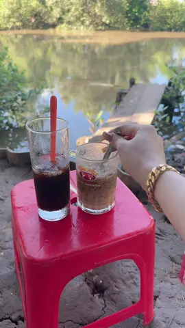 Cần gì náo nhiệt , sáng ở nhà uống ly cafe ở nhà vậy là đủ rồi ☺️#xuhuongtiktokk #đammêquaytiktok #tiktokvietnam 