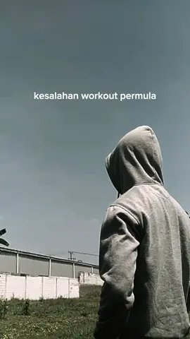 kesalahan workout pemula, harus diperhatikan juga ya🤛🏻 #workout #workoutmotivation #workoutchallenge #michaeljeka #trending #workoutpemula #workoutroutine #semangatworkout #semangatworkout💪 #kalistenika #kalistenik #calisthenics #beraniberubah #gym #GymTok #laki #sigmamale #binsikbareng #binsik #fyp #fypシ #fypシ゚viral #pecintaworkout #homeworkout #villain #villains #ectomorph #ectomorfo #konsisten #cardio #cardioworkout #kardio #kesalahanworkout #pemula #beginnerworkout #pushup #pushups #epyepe #epyepedong 