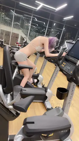 Ride till my leg shake 🚲