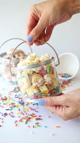 funfetti dessert buckets! 🌈 #easydessert #dessertideas #funfetti