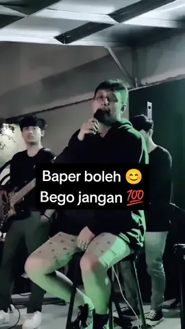 Intinya , jangan gampang baper dah , nanti bego jadinya 😁💯💯 #fyp #vokalis #fypdongggggggg #galau 