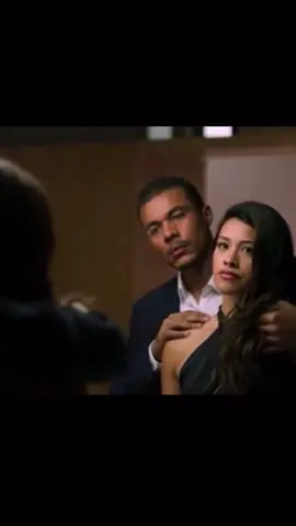 ⚠️FAKE GUN⚠️#missbala #missbalamovie #missbalaedits #missbalaedit #mafiaromance #mafia #mexicofilm #mexico 