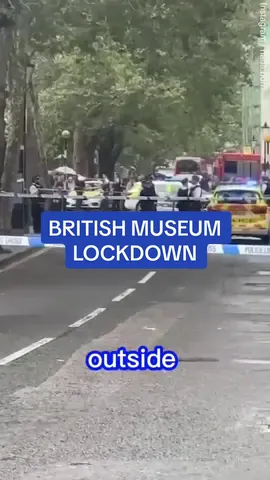 BREAKING - British Museum in London on lockdown as knifeman attacks man outside #breaking #news #crime #uknews #fyp #investigation 