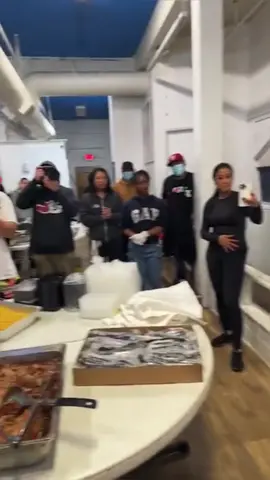 We had an AMAZING time serving the homeless community of San Francisco. Thx u to The City Eats or allowing us to join ur amazing City movement. 