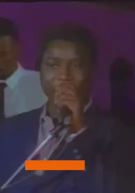 un événement mémorable pour les fans d'Omar Pene en 1994 ! La présence de Thione Seck en tant qu'invité lors du concert Diapason a certainement ajouté à l'excitation de la soirée. Leur excellent duo a dû ravir le public. Il est également agréable de savoir que d'autres artistes tels que Daro Mbaye et Kiné Lam étaient également présents pour combler les fans d'Omar Pene. Ces moments partagés entre fans et artistes sont souvent inoubliables. #thioneseck #omarpen #diapason #mbalax #musiquesenegalaise #tiktok_senegalaise #pourtoi #fyp #senegalaise_tik_tok 