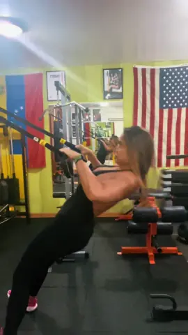 #trx #Fitness #fyp #womanfit #fitnessmotivation #training #gymtime 