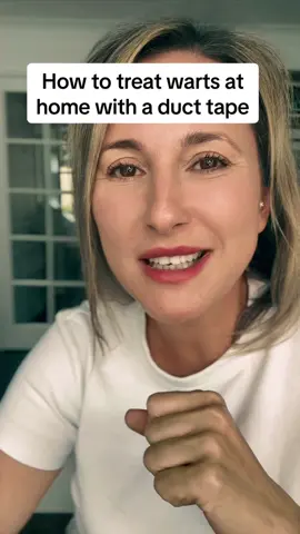 Dermatologist tips: Wart Removal at Home! (No warts were harmed in making of this video 😎 - I have shown the process, but I don’t have a wart at the moment)  If you have warts on your hands or feet, you can try treating them at home with duct tape! 🙌 Here's how:⁣⁣⁣ 1️⃣ Gently rub it with an emery board.⁣  2️⃣ Clean the affected area thoroughly and ensure it's dry.⁣⁣⁣ 3️⃣ Cut a piece of SILVER duct tape to completely cover the wart, then stick it onto the wart, pressing gently.⁣⁣⁣ 4️⃣ Leave it on for about 6 days. If it comes off, replace it.⁣⁣⁣ 5️⃣ After 6 days, remove the tape, soak the area in warm water, and⁣⁣⁣ 6️⃣ Repeat this process until the wart disappears, for up to 12 weeks.  This treatment is suitable for hands and feet only. Make sure that what you're treating is indeed a wart, as it's not appropriate for other skin lesions. If you have any concerns, it's always best to consult a healthcare professional. #dermatologist #dermatologistforkids #paediatricdermatologist  #pediatricdermatologist  #warts #wartsremoval #wartsremover #wartsducttape #wart #verruca #verrucaremoval 