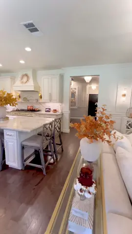 Falling for fall🍂🍂🍂 Starting off my fall decor in the kitchen. Ill be sharing cozy recipes next.  #fallaesthetic #falldecor #decorationideas #kitchendecor 