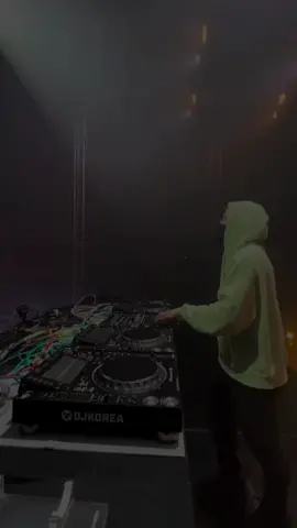 Alan Walker & Ava Max | Alone Pt 2 #alanwalker #alanwalkermusic #avamax #alonealanwalker #music #lyrics #subespañol #viral #fyp #fypシ 