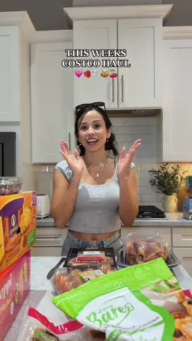 What should i try next?!👀🤗 LOVE YALL!! #costco #costcofinds #errandsday #momlife #groceryshopping #groceries #groceryhaul #MomsofTikTok #foodhaul #costcotiktok #momgroceryshopping costco groceries costco haul groceries 