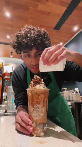Caramel Cookie Frappuccino is a DELICIOUS drink at Starbucks!😮‍💨 #fyp #viral #trend #starbucks #indian #barista #brown 
