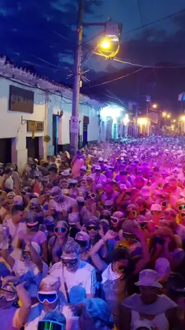 Para los que no conocen les presentó el pueblo mas chimba del occidente antioqueño Santa Fe de Antioquia ❤️. y su tradicional fiesta de los diablitos😈#eventos #fiestas #djpablo #santafedeantioquia #montaje #sonido #party #concierto #Deejay #feidoficial 