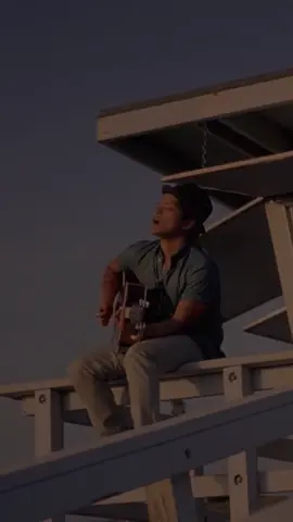 #billionaire #brunomars #traviemccoy #musicvideo #musically #nostalgia #Flashback #liriklagu #lyrics #lagubarat #trendingsongs #fyp #foryou #vfyourmood 