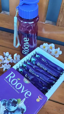 Collagen @roove.co.id  minuman kecantikan dan kesehatan yang paling aku suka, karena rasanya Extract Blueberry✨ #roove #roovecollagen #minumancollagen #beauty 