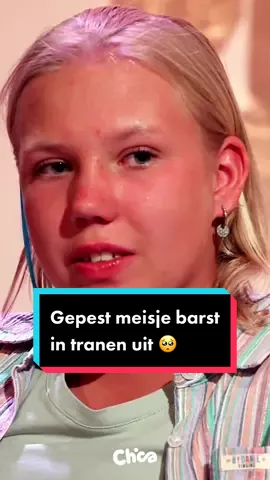 “Ik ben uiteindelijk thuisgebleven.” 😔⁠  Er worden veel te veel kinderen en jongeren gepest… Wat zou jij doen als je dit zag gebeuren?  #eobeam #pesten #walibi⁠