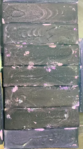 #longervideos #chalkart #chalk #oddlysatisfying #crunchyasmr84  Soft & Dusty Rectangles 