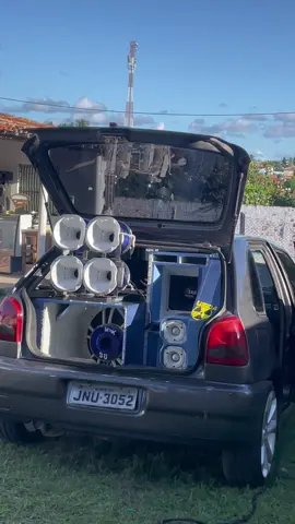 Fim de tarde da melhor forma 🔥✅🔉🎚️ . . . . . . . . . . .  #pagodaobaiano #titioroby #bahia #carrobaixo #rebaixados #somautomotivo #paredao #paredõesbahia #bahiasom #somdemala #somautomotivonaoecrime #grave #amigosdosom #reels #reelsviral #viral #tiktok #viraltiktok 