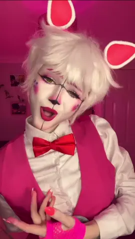 A SHOW WAS DEMANDED OF ME AND NOW I HAVE DELIVERED, ENCORE!! 💗 let’s imagine I have a funtime foxy plush 😭 #funtimefoxy #sisterlocation #fnaf #fivenightsatfreddy 