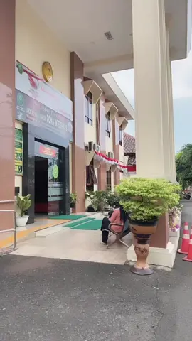 Agenda sidang di Pengadilan Negeri Siantar#punjabilawyer #flydongggggg #lawofficemuhammadraja #lawyersoftiktoknz #lawofficerajpunjabi #pengadilannegeripematangsiantar #aanmaning #lelang #eksekusirumah 