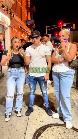 $200,000 in order to be with them😳