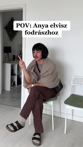 Olyan lesz, amilyet én mondok! 💇🏻‍♀️ Kinek ismerős? 😂 #comedy #hungary #stumpfpatrik #anya insta: stumpfpatrik ✨