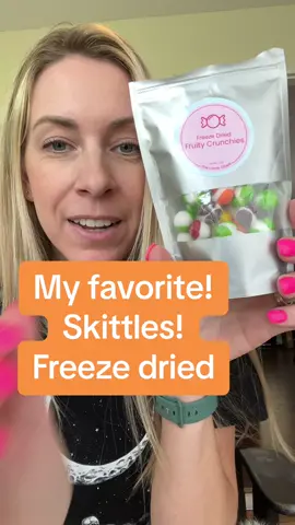 These freeze dried skittles are so dang good! #freezedriedskittles #skittles #freezedried #food #tiktokmademebuyit #tiktok #tiktokshop 