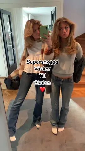 Så sjukt snygga❤️#stockholmstyle #skolväska #skola #stockholmsstil #outfitsinspo #stockholmstilen2023 #skolväskastockholmstil 