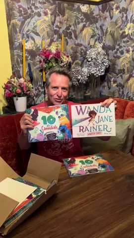 Another brand new book release! #BookTok #books #picturebook #childrensbook #hughhowey 