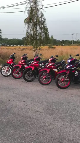 yng merah² ajah😩🔥 #platkhnihhbosss #palangkarayakotacantik #jupiterz1palangkaraya #jupiterz1indonesia #wadahbengkelofficial #jupiterz1 #wadahcinematic #maulanaberkatcangkal #fyp #jupiterz1kotacantik #CapCut #beranda 